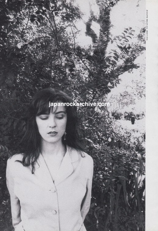 All About Eve 1989/06 Japanese music press cutting clipping - photo pinup poster - julianne regane