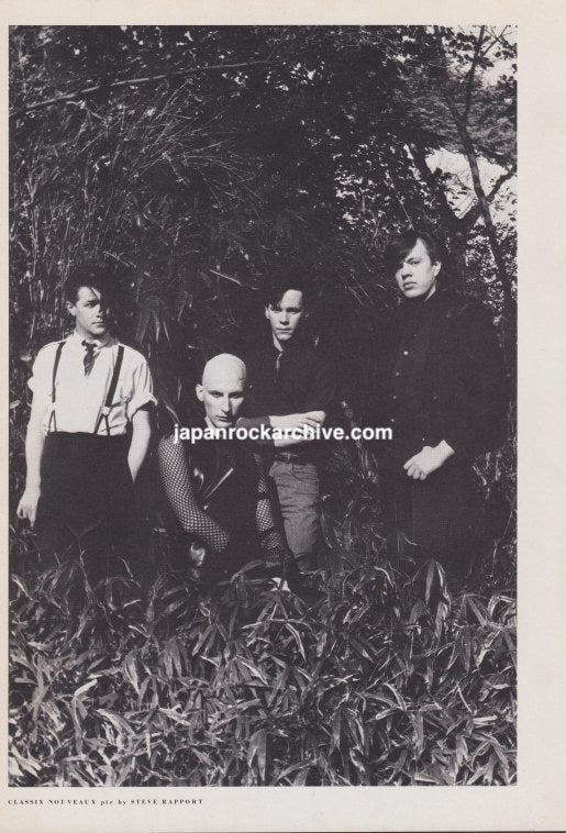 Classix Nouveaux 1982/08 Japanese music press cutting clipping - photo pinup