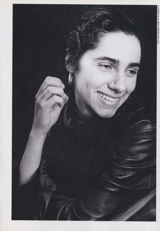 PJ Harvey 1992/10 Japanese music press cutting clipping - photo pinup - closeup smiling