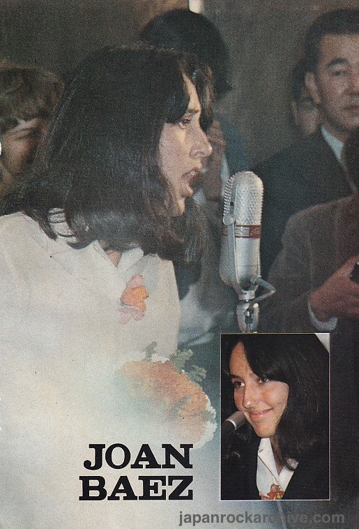 Joan Baez 1967/03 Japanese music press cutting clipping - photo pinup - in Japan