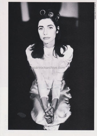 PJ Harvey 1995/05 Japanese music press cutting clipping - photo pinup - curlers